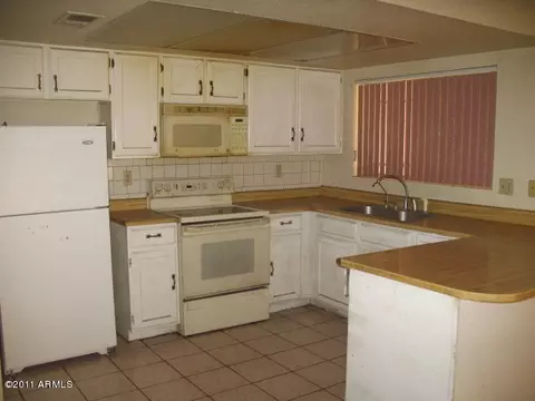 1421 E Carter Rd, Phoenix, AZ 85042 photo 16