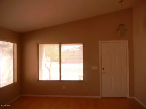 944 E Baylor Ln, Gilbert, AZ 85296 photo 2