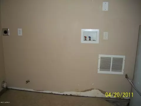 2007 W Eugie Ave, Phoenix, AZ 85029 photo 7