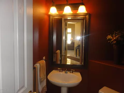 1151 E Frye Rd, Phoenix, AZ 85048 photo 13