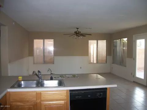 6344 E Roland St, Mesa, AZ 85215 photo 4