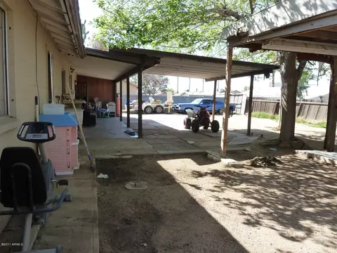 4210 E Grove St, Phoenix, AZ 85040 photo 17