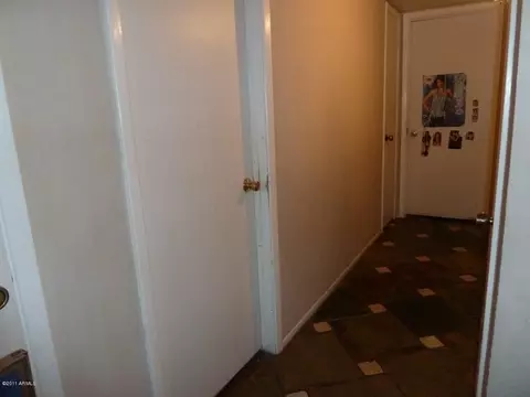4210 E Grove St, Phoenix, AZ 85040 photo 10