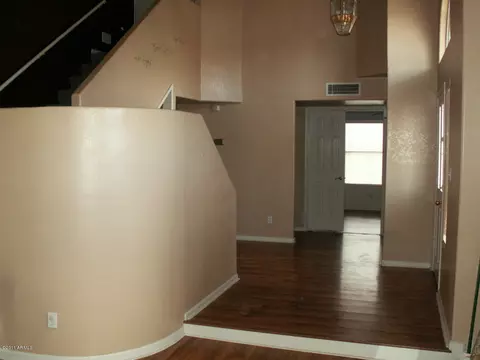 3727 E Downing Cir, Mesa, AZ 85205 photo 2