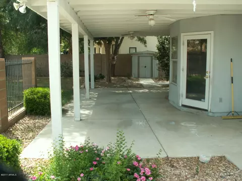 3727 E Downing Cir, Mesa, AZ 85205 photo 9