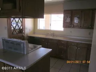 4228 E Apollo Rd, Phoenix, AZ 85042 photo 5