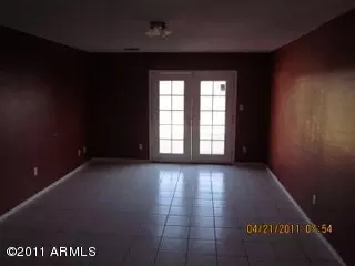 4228 E Apollo Rd, Phoenix, AZ 85042 photo 3