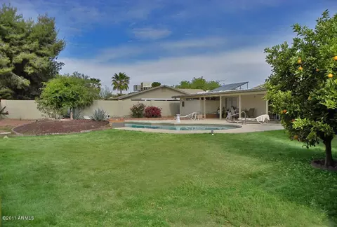4219 E Sheena Dr, Phoenix, AZ 85032 photo 8