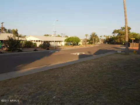 721 E Cavalier Dr, Tempe, AZ 85288 photo 21
