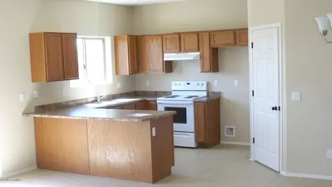 1670 S Pinal Dr, Apache Junction, AZ 85220 photo 4
