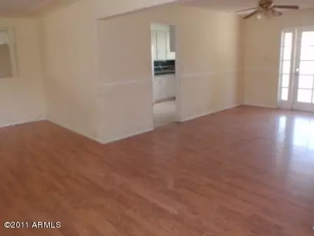 6830 N 15th Pl, Phoenix, AZ 85014 photo 3