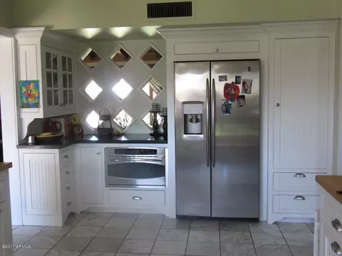 839 E Desert Park Ln, Phoenix, AZ 85020 photo 6