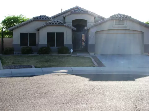 2276 S Bahama Dr, Gilbert, AZ 85295 photo 1