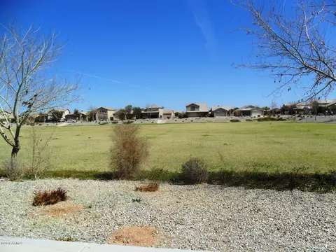 1504 S Baldwin Loop, Coolidge, AZ 85128 photo 3