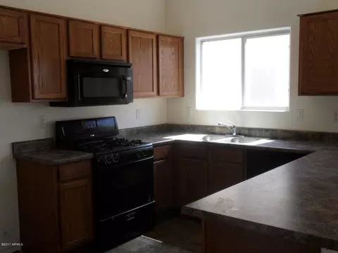 1504 S Baldwin Loop, Coolidge, AZ 85128 photo 7
