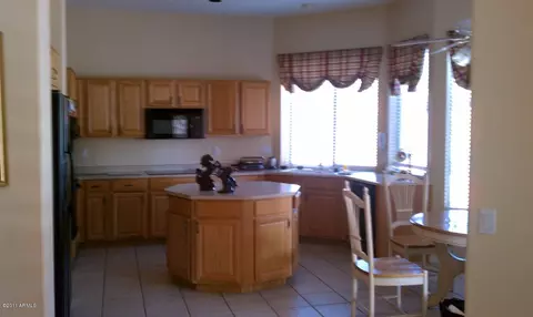 4125 E Strawberry Dr, Gilbert, AZ 85298 photo 6
