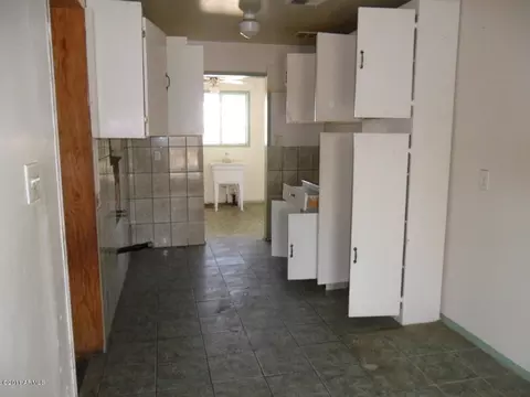 1753 E Southern Ave, Phoenix, AZ 85040 photo 5