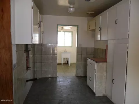 1753 E Southern Ave, Phoenix, AZ 85040 photo 6