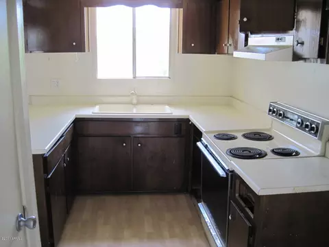 1933 E Palmcroft Dr, Tempe, AZ 85282 photo 5