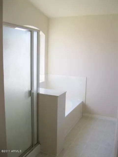 329 E Sherri Dr, Gilbert, AZ 85296 photo 12