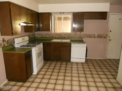 504 E 10th Ave, Mesa, AZ 85204 photo 3