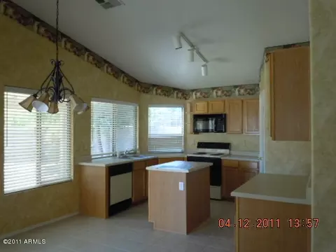 2131 E Saratoga St, Gilbert, AZ 85296 photo 2