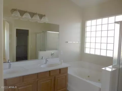 3963 E Trigger Way, Gilbert, AZ 85297 photo 11