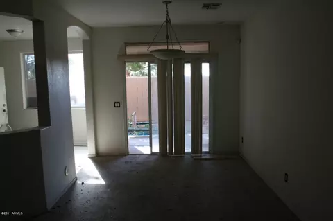 2207 S Harper St, Mesa, AZ 85209 photo 4
