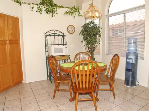 2223 E Siesta Ln, Phoenix, AZ 85024 photo 4
