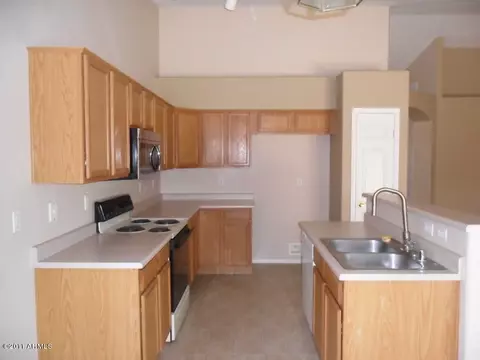 905 E Beverly Rd, Phoenix, AZ 85042 photo 10