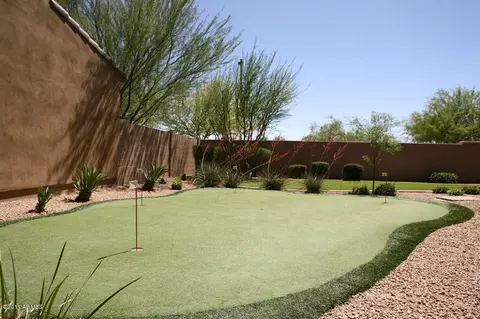 3975 E Crest Ln, Phoenix, AZ 85050 photo 22