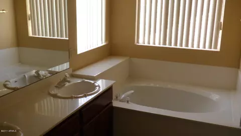 1328 E Hiddenview Dr, Phoenix, AZ 85048 photo 14