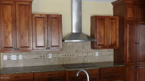1328 E Hiddenview Dr, Phoenix, AZ 85048 photo 4