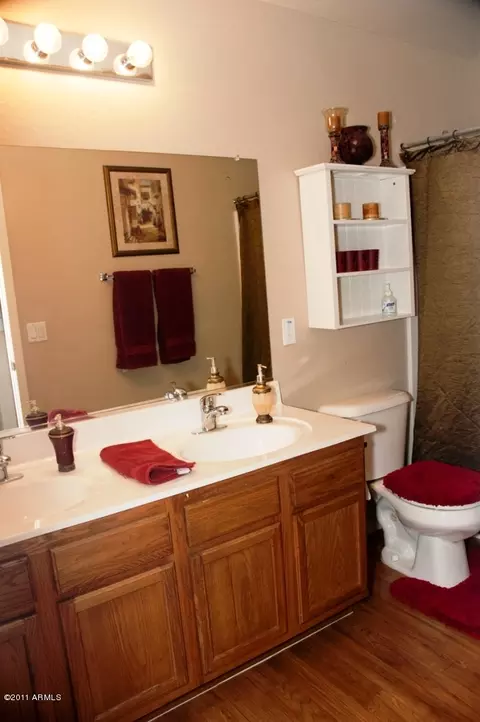 5726 S 33rd Dr, Phoenix, AZ 85041 photo 14