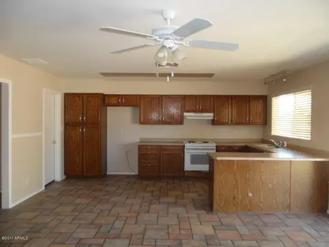 2242 E Garnet Ave, Mesa, AZ 85204 photo 3