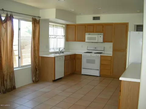 3213 E Marco Polo Rd, Phoenix, AZ 85050 photo 15