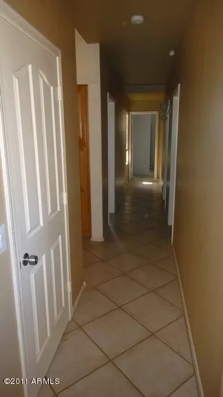 7896 W Oraibi Dr, Glendale, AZ 85308 photo 9