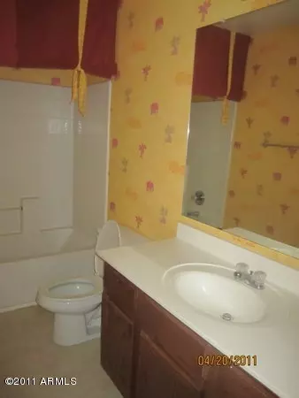 8715 E Knowles Ave, Mesa, AZ 85209 photo 4