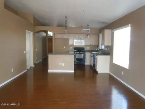 2449 E Patrick Ln, Phoenix, AZ 85024 photo 4