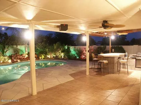 4564 E Michelle Dr, Phoenix, AZ 85032 photo 1