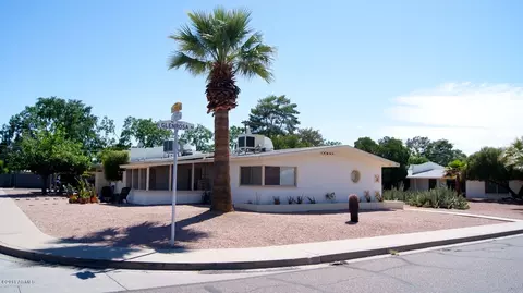 3637 E Glenrosa Ave, Phoenix, AZ 85018 photo 10