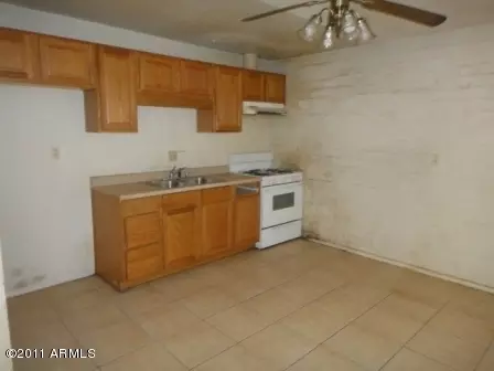 2720 E Marguerite Ave, Phoenix, AZ 85040 photo 2