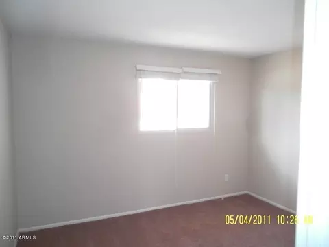 3208 W Gelding Dr, Phoenix, AZ 85053 photo 4