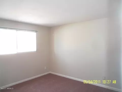 3208 W Gelding Dr, Phoenix, AZ 85053 photo 7
