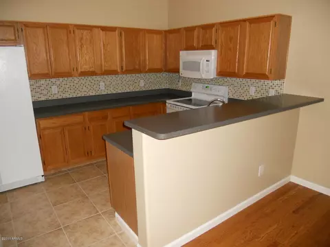 438 N Cobblestone St, Gilbert, AZ 85234 photo 17