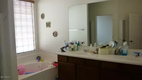 3878 E Fairview St, Gilbert, AZ 85295 photo 3