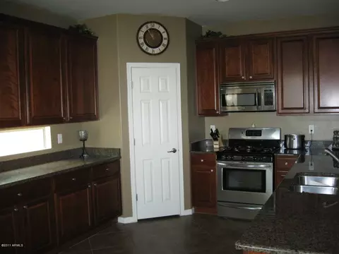 4076 E Linda Ln, Gilbert, AZ 85234 photo 2