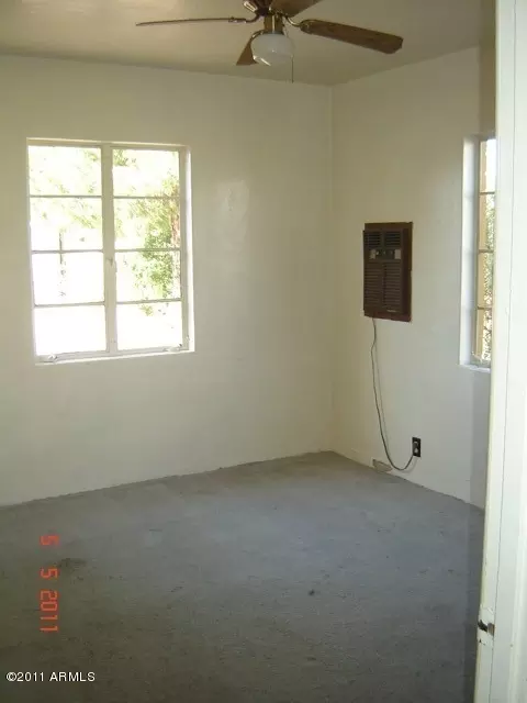 1206 E Winter Dr, Phoenix, AZ 85020 photo 5