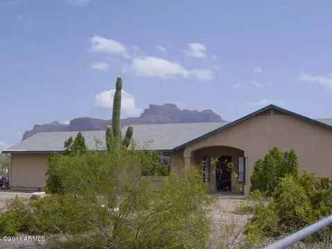 4995 E 10th Ave, Apache Junction, AZ 85119 photo 1