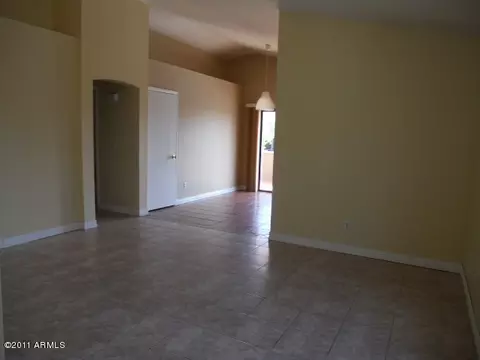 4802 N 86th Dr, Phoenix, AZ 85037 photo 2